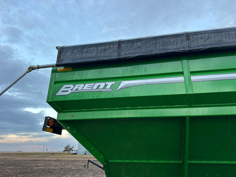 2020 Brent 1596 Grain Cart