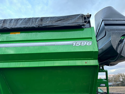 2020 Brent 1596 Grain Cart