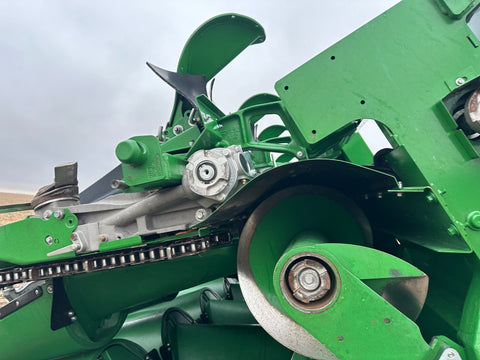 2023 John Deere C12F Chopping Folding Corn Head