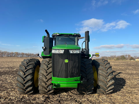 2024 JD 9R 590  135 HRS